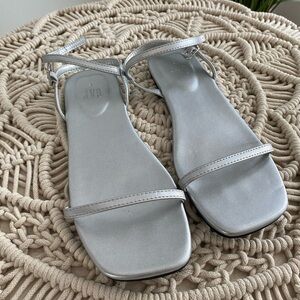GAP Women's Shiny Silver Sandals